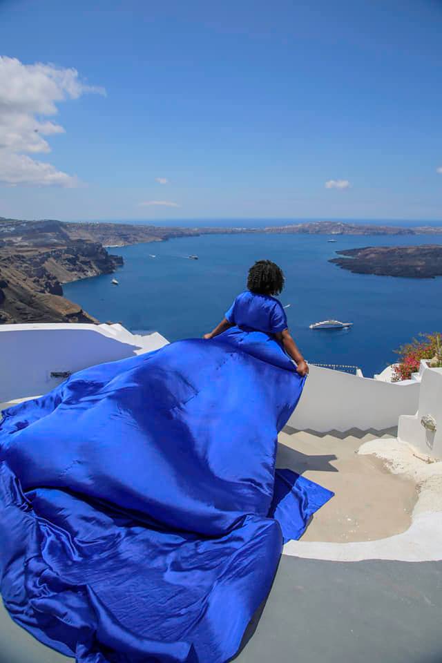 You are currently viewing My Flying Dress Niksperience in Santorini, Greece 2021